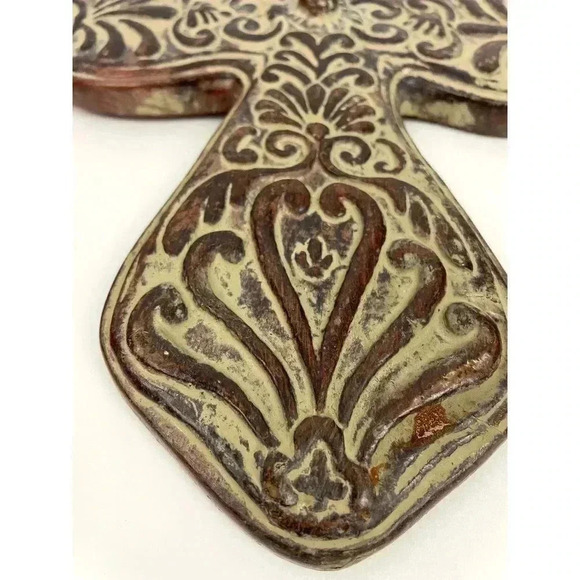 Lot of 2 Brown Rustic Heavy Wall Cross Crucifix Decor Distressed Decorative - Picture 8 of 11